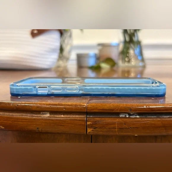 Casetify iPhone 13 Impact
Case Bodil Jane Exotic Fruit
Clear Blue - Picture 6 of 10